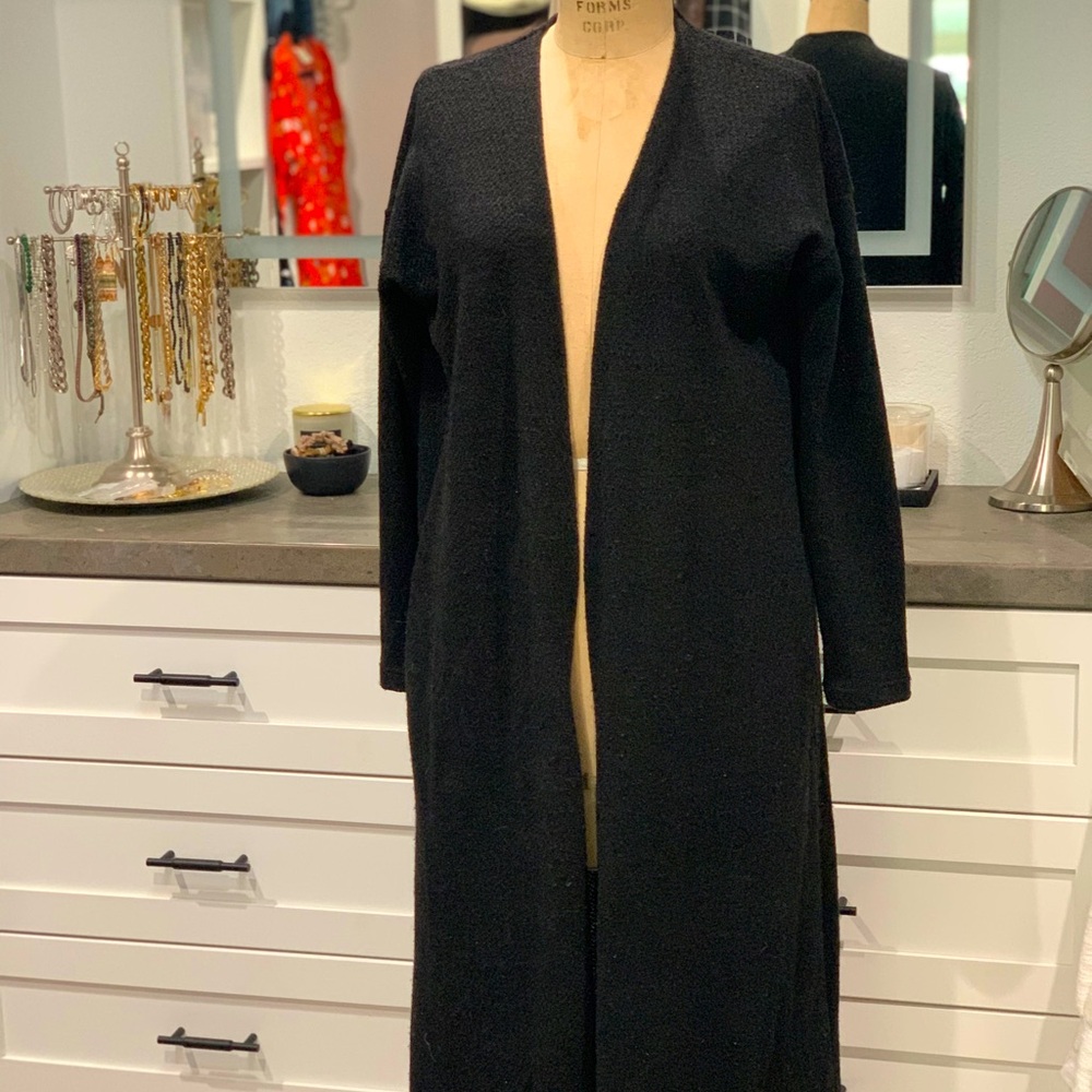 DL cardigan